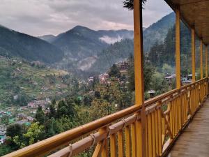 Jibhi mountain retreat