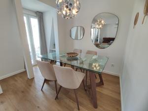 Lisbon, renovated T2 apartment with balcony near Saldanha, Estefania, Lisbon