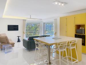 Emplacement et vue exceptionnels 24L FER