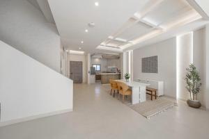 Mabaat-Jasmine Greek Villa 4BR- 583 Villa 3