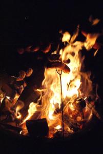 Kaszuby ,Leśny Domek z kominkiem ,balią i Ogniskiem nad jeziorem