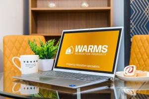 Home in Chelmsford, Fast Wi-Fi Free Parking, ideal for Work & City Breaks