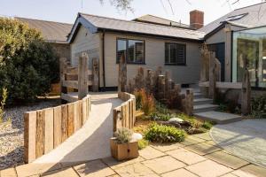 Luxury Seafront Family Home - Indoor Pool