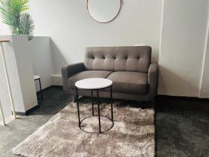 M and B MotherCity Backpackers