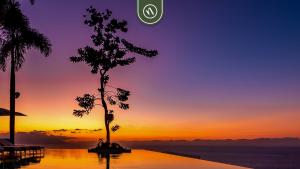 Luxury 1 BR Condo in Pier 57 - Infinity Pool