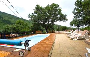 House Golovik - 4-star hotels in Brseč