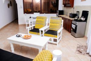 Sirini Suit 2BR Beachfront Malindi