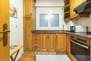 MyHouseSpain - Piso amplio en el centro de Gijón