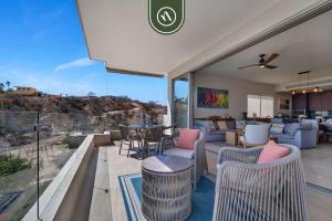 Oceanview 3 BR Condo - Pool - View of the Desert