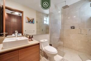 Oceanview 3 BR Condo - Pool - View of the Desert