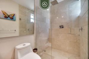 Oceanview 3 BR Condo - Pool - View of the Desert