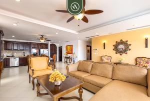 Amazing House with Private Terrace - Private Pool