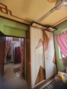 Modern 2 bedroom apartment in Tollygunge