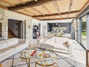 Vue rivière - grande maison et jardin pour 10