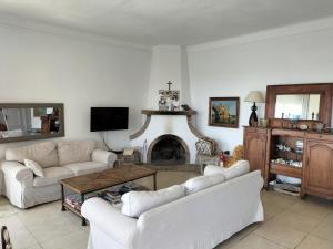 Maison charmante, pied dans leau