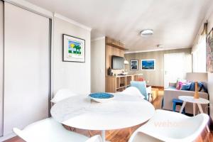 Wehome - Lindo e equipado, na melhor rua do Itaim!