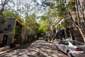 Wehome - Lindo e equipado, na melhor rua do Itaim!