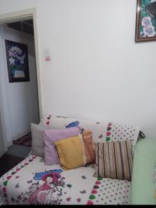 1 quarto em apt 1 hosp POA internet santa casa-centro