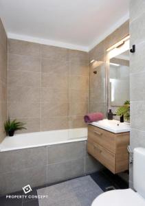 Wellcome Studio Next to Metro Station