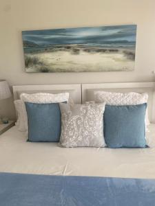 Shores Edge Luxury Oceanfront Home