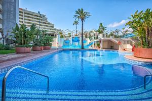 Sea View Studio with Pool in Benalbeach