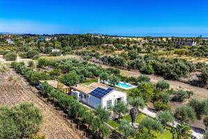 Villa Marzallo by Villa Plus