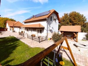 Aranyhal apartman
