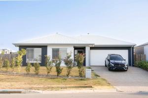 Family-Friendly House in Griffin 4 Bedrooms Perfect for Your Getaway