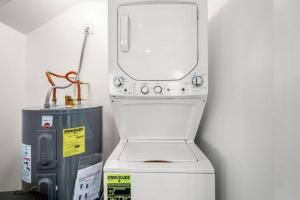 Cozy Studio With Private Parking Near Tx Med Ctr