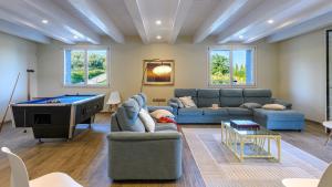 Casale Astralis 13 by Marche Holiday Villas