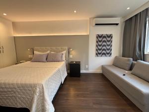 Studio close to the beach and Copacabana Palace