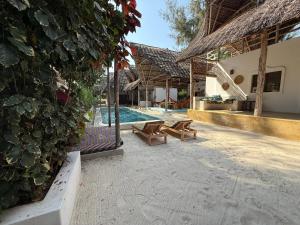 Mbili Villas - 2 Villas with outdoor kitchen & pool