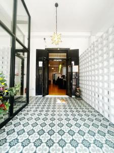 SYRI Guesthouse Vientiane Hostel & Cafe