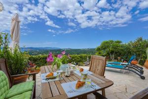 Provenzalische Villa Citronniers - Garten mit Meerblick und Pool by Riviera HomeLife