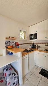 Seaside House for Four with Air Conditioning and Parking