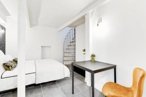 5mn from métro souplex near Montmartre