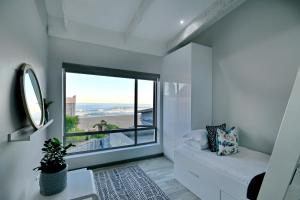 At Last Glentana Apartment