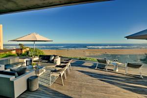 At Last Glentana Apartment