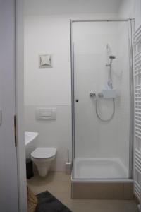 Quiet design apartment with free parking