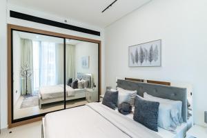 1BR in Trillionaire Residences by Binghatti with canal view