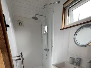 Shepherds Cabin at Titterstone