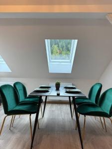 Family Apartments Zemlinsi 2