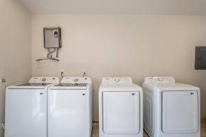 Maltby Motors 2 - Picture Perfect OG Loft near HOU