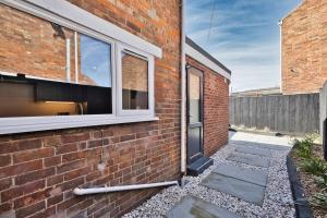 Spacious 3 Bedroom House with Parking in Bridgwater Ideal for Contractors & Group Stays