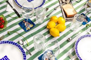 Urban Oasis Chic 1BR Flat with Spacious Garden