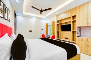 Super Hotel O 24 Seven Stay