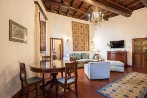 Santa Caterina by the Pantheon - 2BR