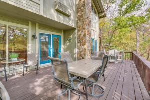 Osage Beach Home Deck, Pool Access