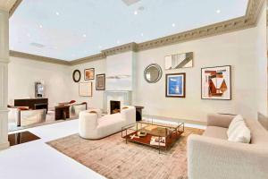 Well-Equipped Apartment Close to Metro Station