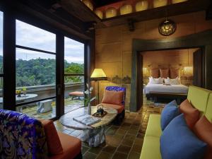 Legacy Yen Tu - MGallery